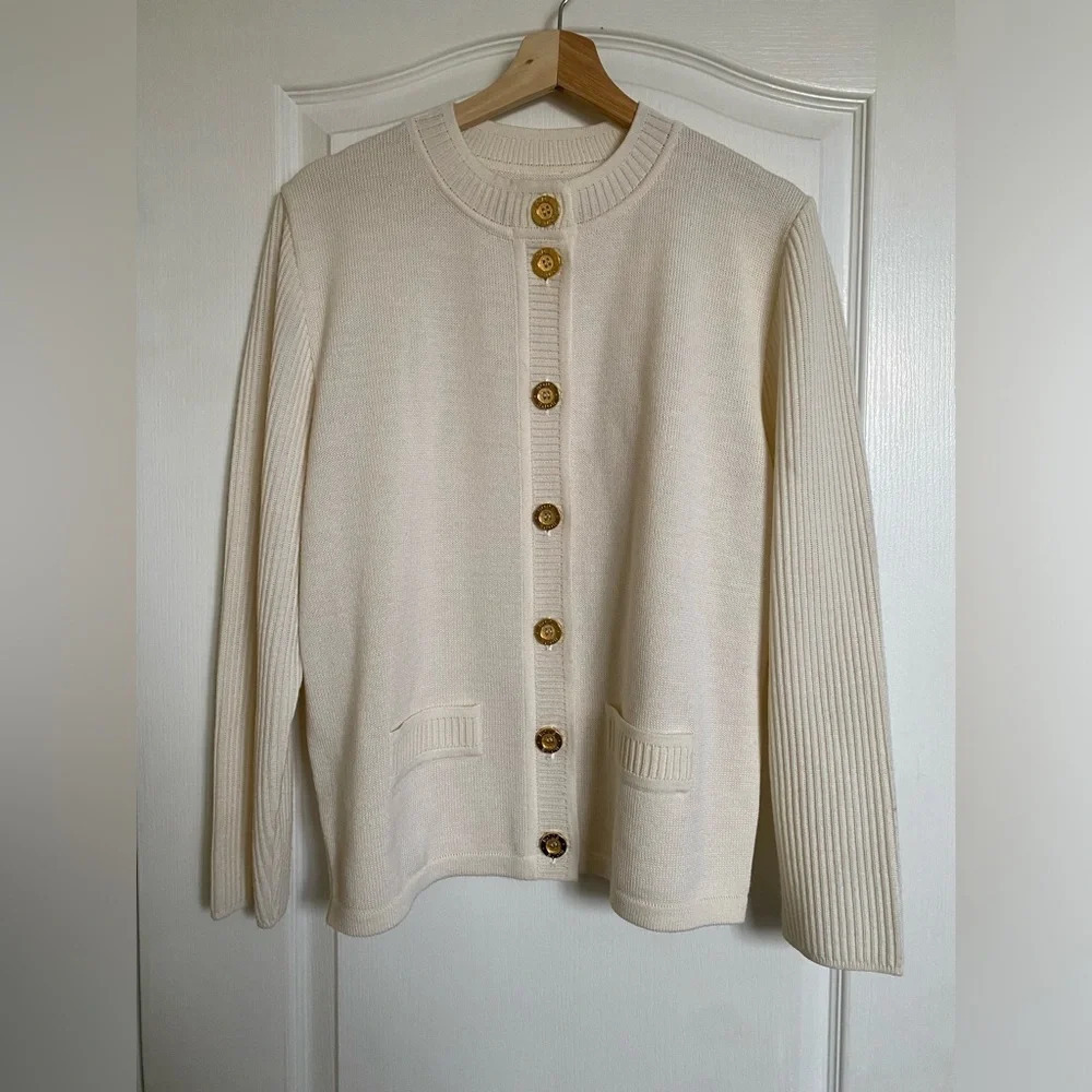 BODE Button-Up Cardigan - Picture 2 of 9